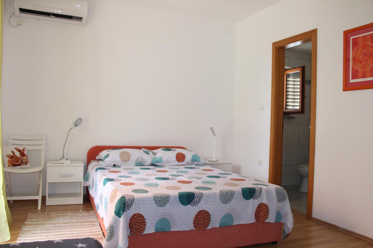 Apartment Noel Sveti Vid-Miholjice Екстер'єр фото